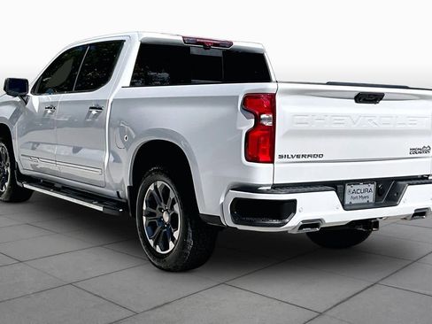 Used 2024 Chevrolet Silverado 1500 High Country w/ Technology Package AWD/4WD image 12