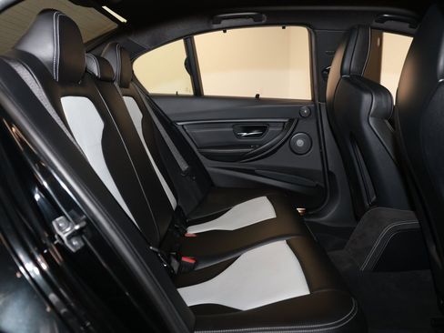 Used 2018 BMW M3 CS w/ Executive Package image 14