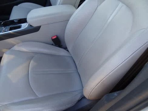 Used 2018 Hyundai Sonata Limited image 6