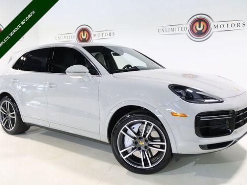 Used 2020 Porsche Cayenne Turbo AWD/4WD image 1