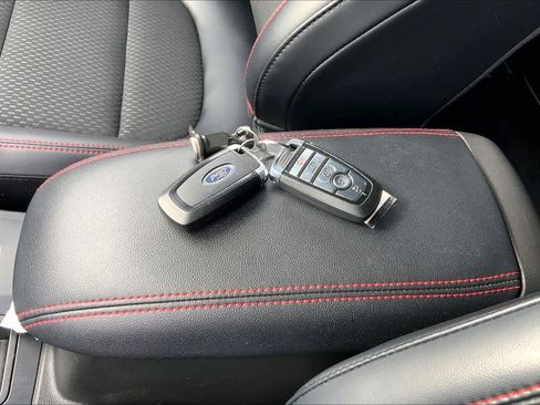 Certified 2025 Ford Escape ST-Line Select w/ Tech Pack #2 image 15