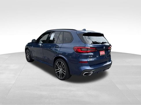 Used 2019 BMW X5 xDrive40i w/ M Sport Package AWD/4WD image 3