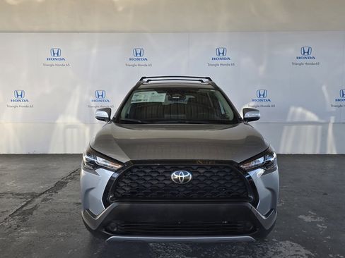 Used 2023 Toyota Corolla Cross LE image 2