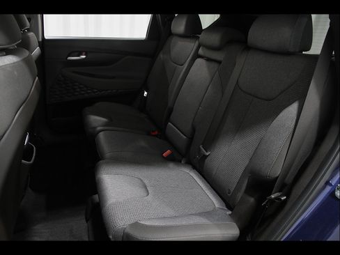 Used 2019 Hyundai Santa Fe SEL AWD/4WD image 18