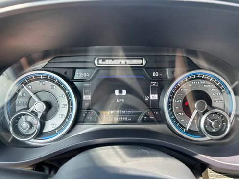 Used 2022 RAM 1500 Limited AWD/4WD image 15