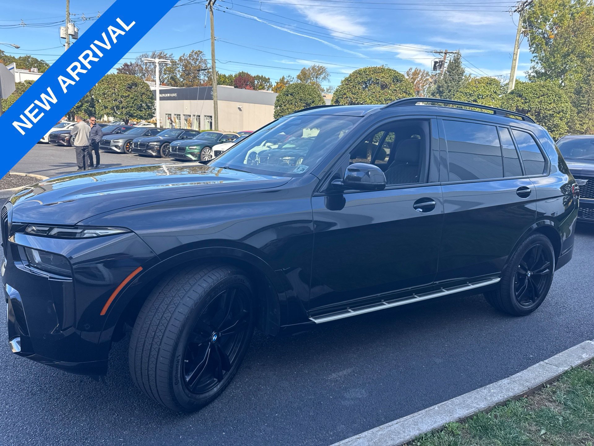 Used 2024 BMW X7 xDrive40i w/ Executive Package AWD/4WD image 5