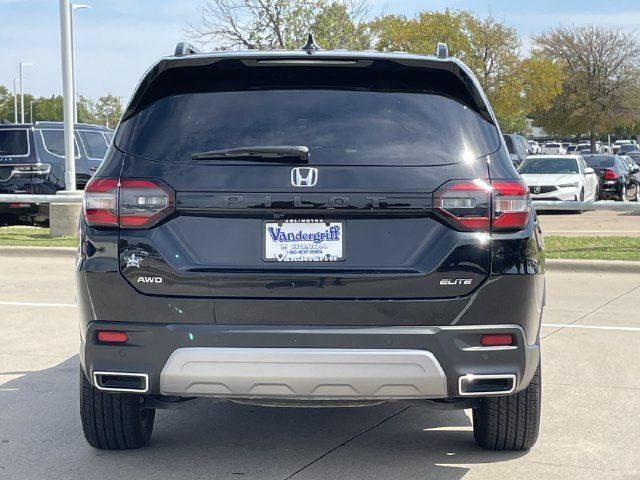 Certified 2025 Honda Pilot Elite image 5