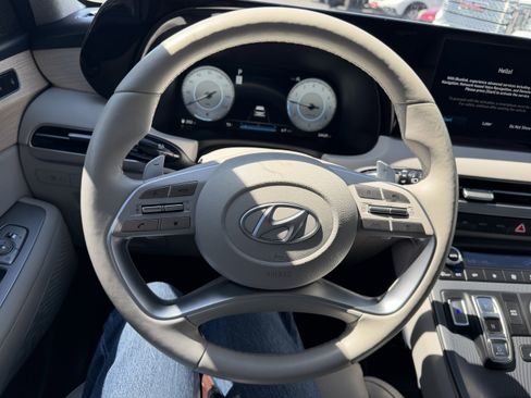 Used 2023 Hyundai Palisade Limited AWD/4WD image 10