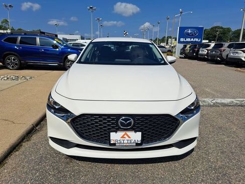 Used 2022 MAZDA MAZDA3 s FWD image 9
