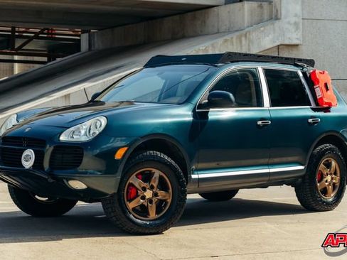 Used 2004 Porsche Cayenne Turbo AWD/4WD image 37