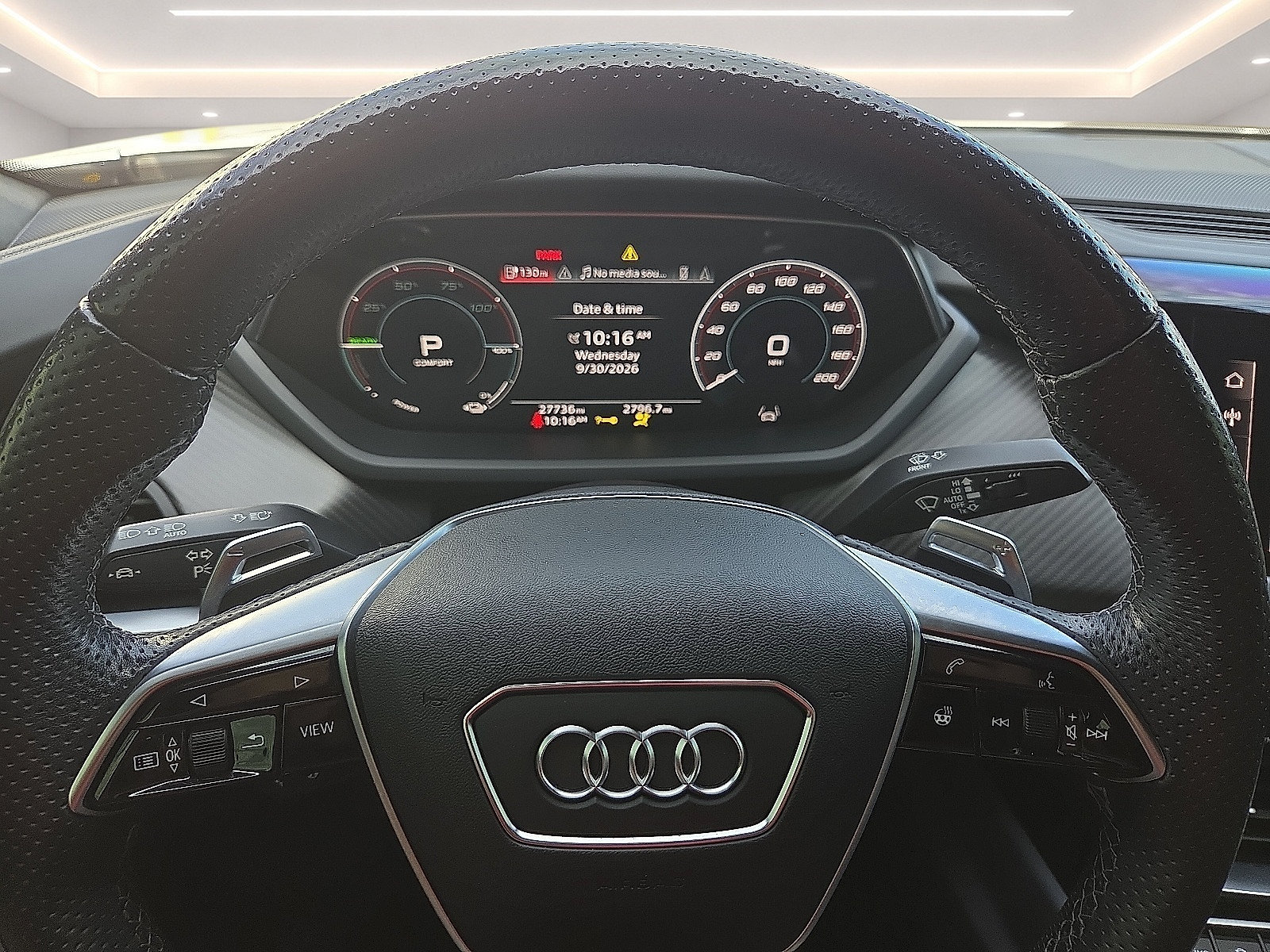 Used 2023 Audi RS e-tron GT w/ Carbon Performance Package AWD/4WD image 4