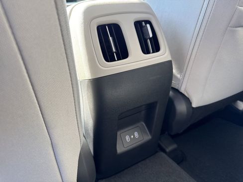 Used 2026 Hyundai Tucson SEL image 14