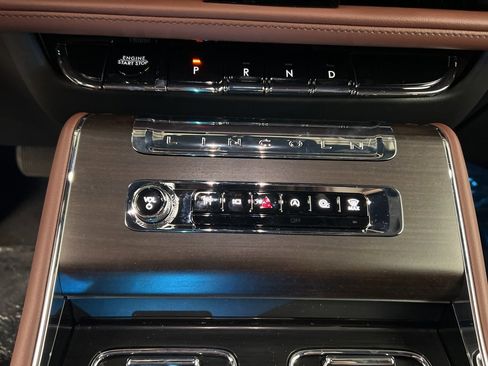 New 2026 Lincoln Aviator Reserve image 14