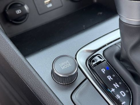 Certified 2023 Hyundai Kona SEL AWD/4WD image 36