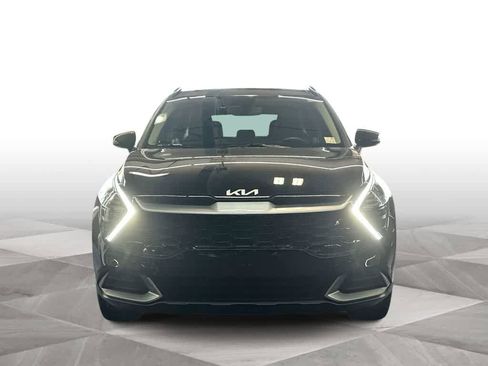 Certified 2025 Kia Sportage EX w/ Premium Package FWD image 3