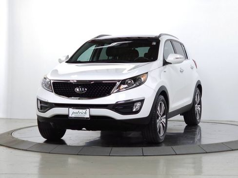 Used 2016 Kia Sportage EX w/ EX Premium Package AWD/4WD image 3