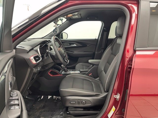 Used 2023 Chevrolet TrailBlazer RS w/ Convenience Package AWD/4WD image 15