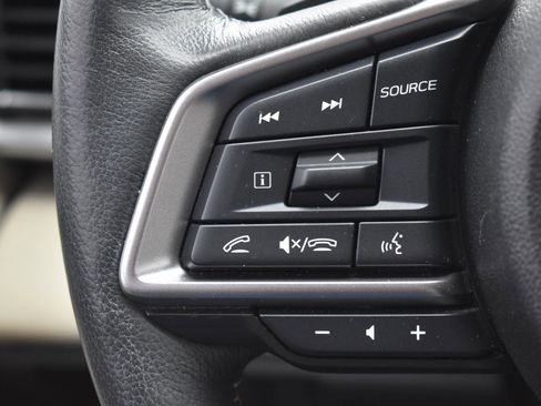 Used 2024 Subaru Legacy Limited image 6