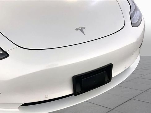 Used 2018 Tesla Model 3 Long Range AWD/4WD image 29