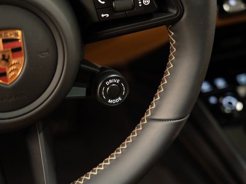 Certified 2026 Porsche 911 GT3 RWD image 25