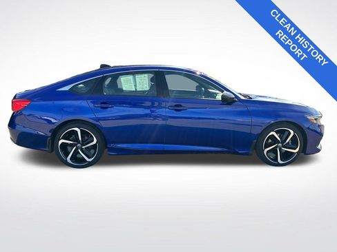 Used 2022 Honda Accord Sport image 2