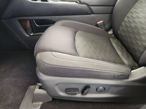 Used 2022 Nissan Pathfinder SV image 26