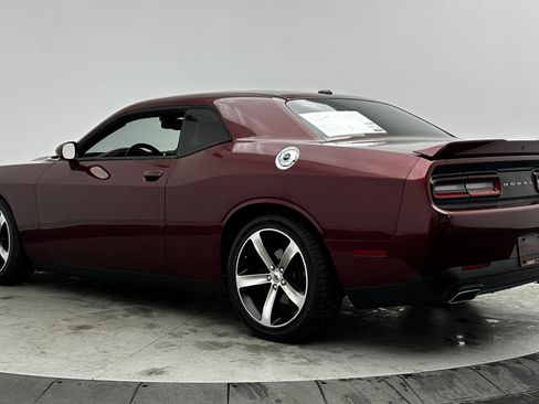 Used 2019 Dodge Challenger GT image 5