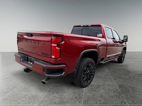 Used 2024 Chevrolet Silverado 2500 High Country w/ High Country Premium Package AWD/4WD image 5