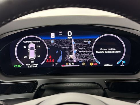 Certified 2026 Porsche Cayenne AWD/4WD image 23