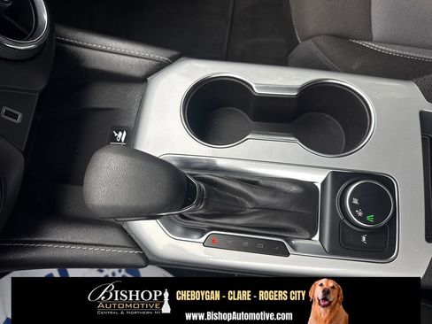 Used 2023 Chevrolet Blazer LT w/ Convenience Package FWD image 23