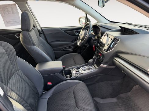 Used 2019 Subaru Forester Premium image 25