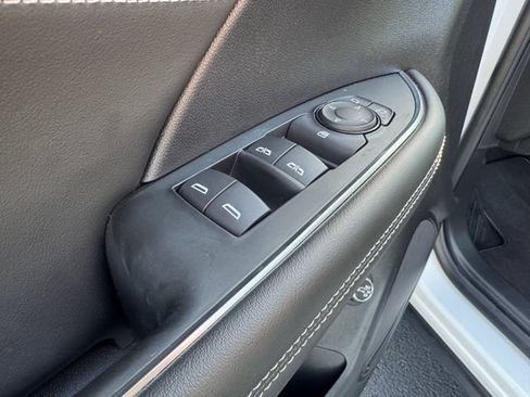 Used 2023 Buick Envision Preferred AWD/4WD image 21