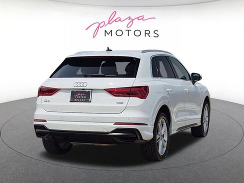 Used 2020 Audi Q3 2.0T Premium w/ Convenience Package AWD/4WD image 5