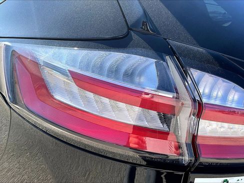 Used 2022 Ford Edge SEL w/ Convenience Package image 28