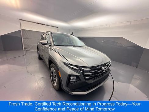 Used 2025 Hyundai Tucson SEL FWD image 7