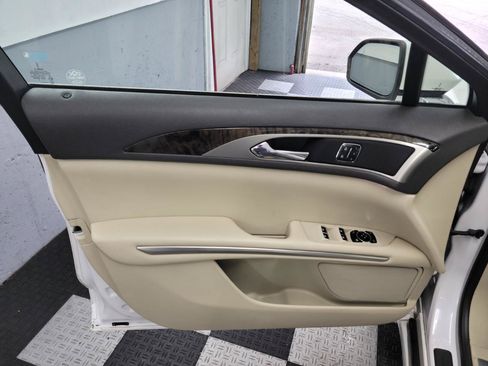Used 2015 Lincoln MKZ AWD w/ Equipment Group 102A Reserve image 20