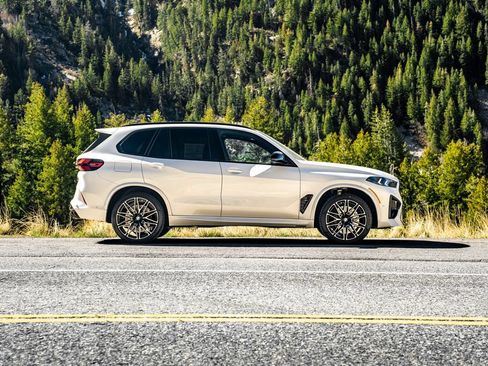 New 2026 BMW X5 M Competition w/ Executive Package AWD/4WD image 8