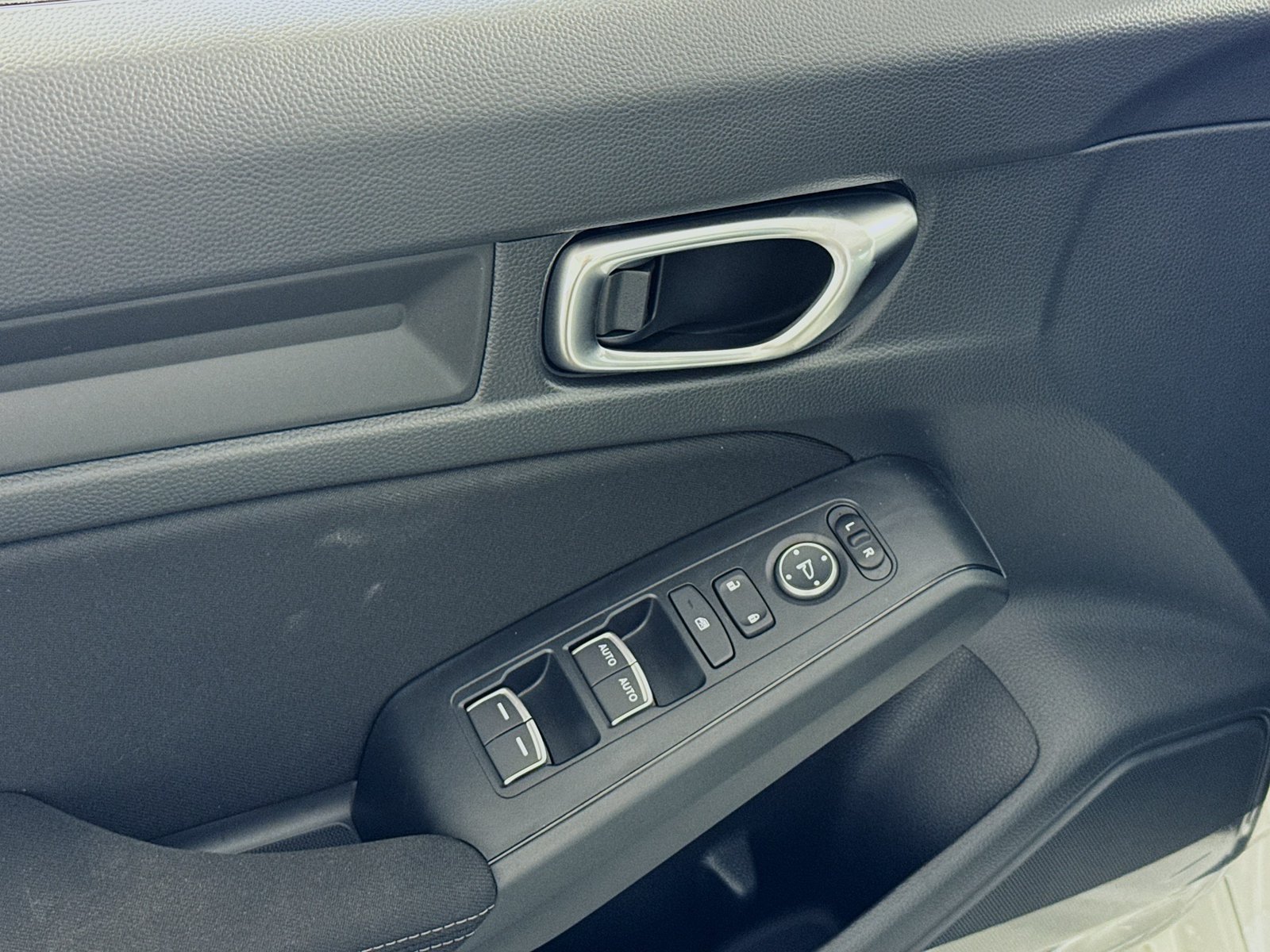 Used 2026 Honda Civic Sport image 18