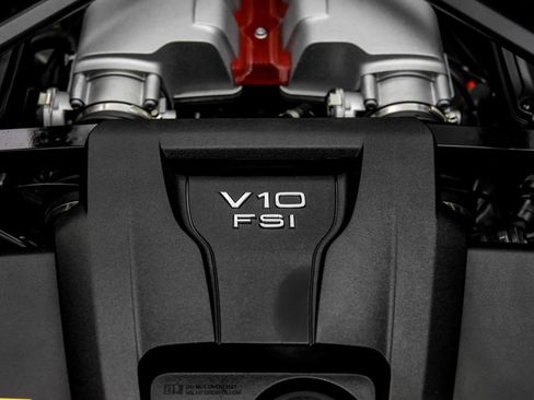 Used 2018 Audi R8 V10 AWD/4WD image 54