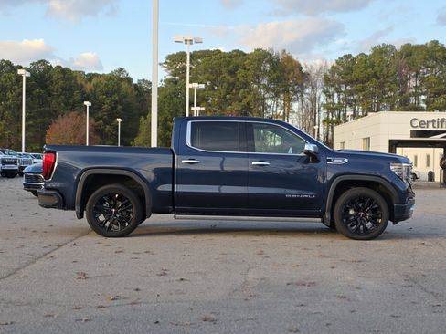 Used 2023 GMC Sierra 1500 Denali w/ Denali Reserve Package image 8