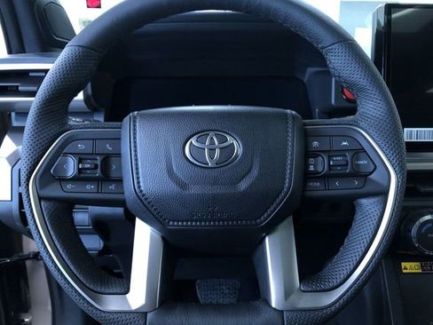 New 2026 Toyota Tacoma TRD Off-Road image 18