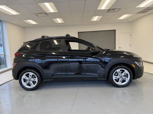 Used 2023 Hyundai Kona SEL image 7