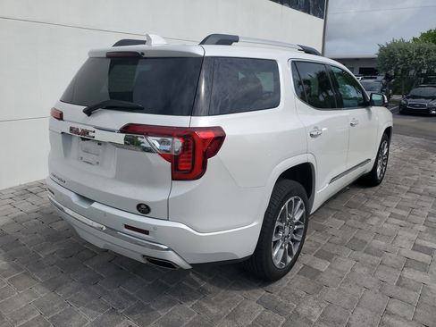 Used 2023 GMC Acadia Denali w/ Denali Ultimate Package FWD image 6