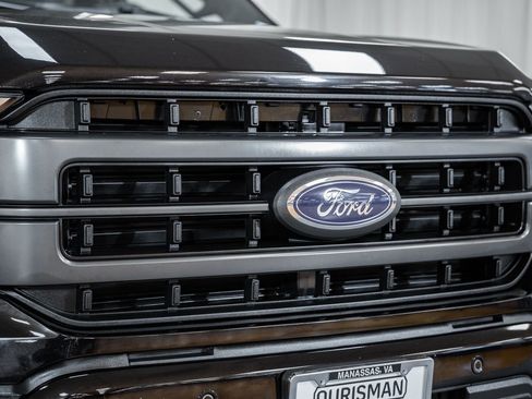 Used 2023 Ford F150 Lariat w/ Equipment Group 502A High image 10