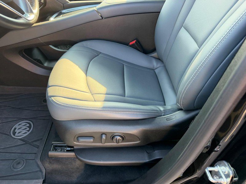 Used 2023 Buick Enclave Essence w/ LPO, Floor Liner Package AWD/4WD image 21