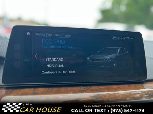 Used 2017 BMW 530i xDrive image 33