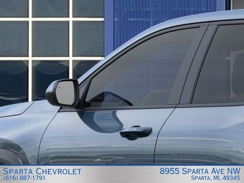 New 2026 Chevrolet Equinox LT AWD/4WD image 12