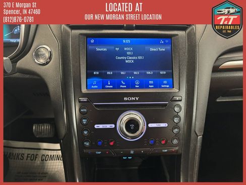 Used 2020 Ford Fusion Titanium FWD image 33
