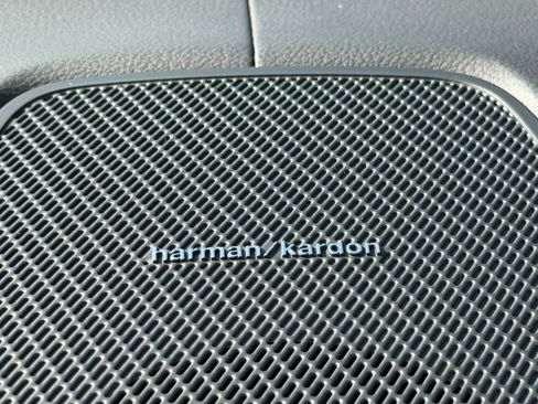 New 2026 Volvo XC60 B5 Ultra image 15