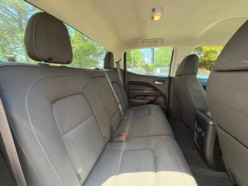 Used 2019 GMC Canyon SLE AWD/4WD image 13